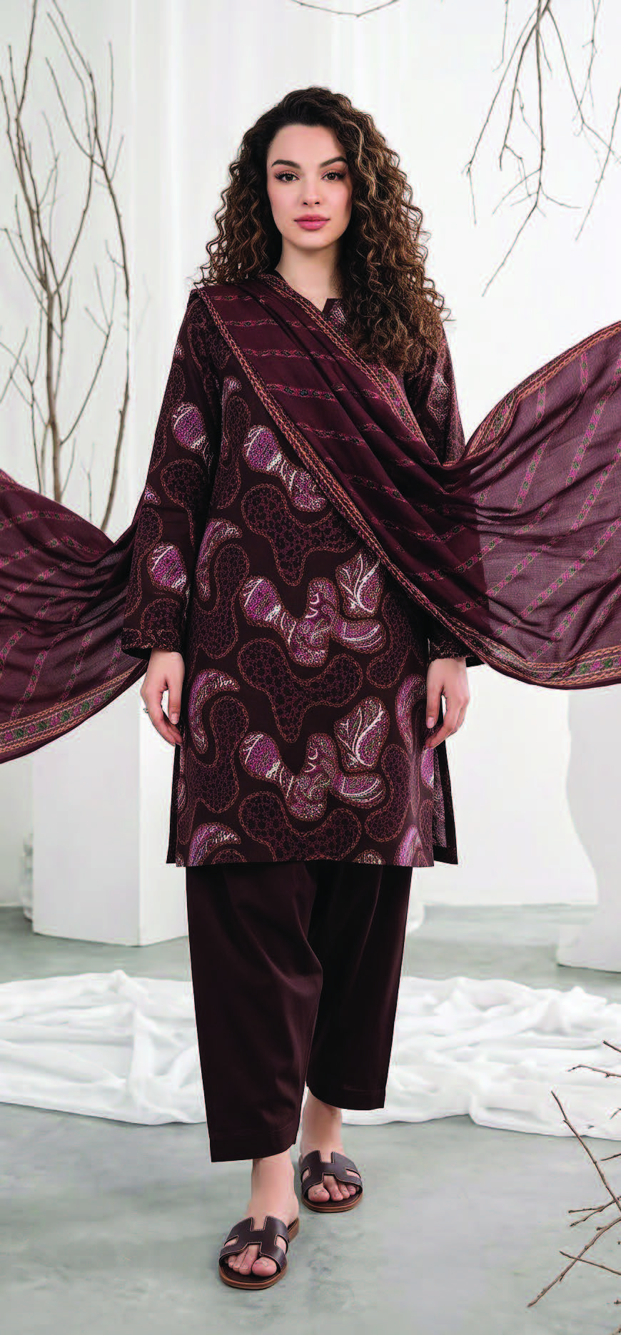 Salina Khaddar Vol 2 — Article 02 view 3