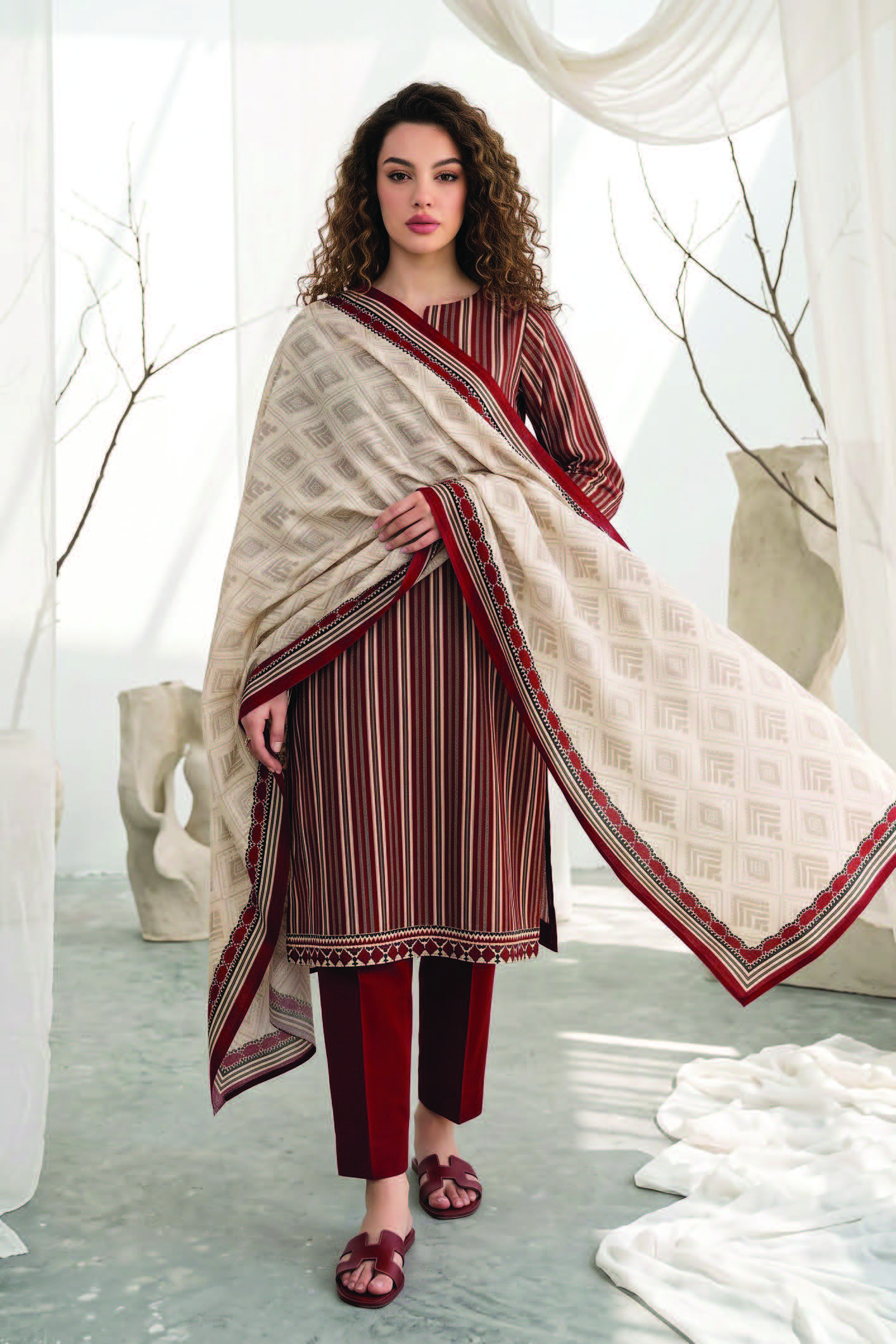 Salina Khaddar Vol 2 — Article 05 view 2