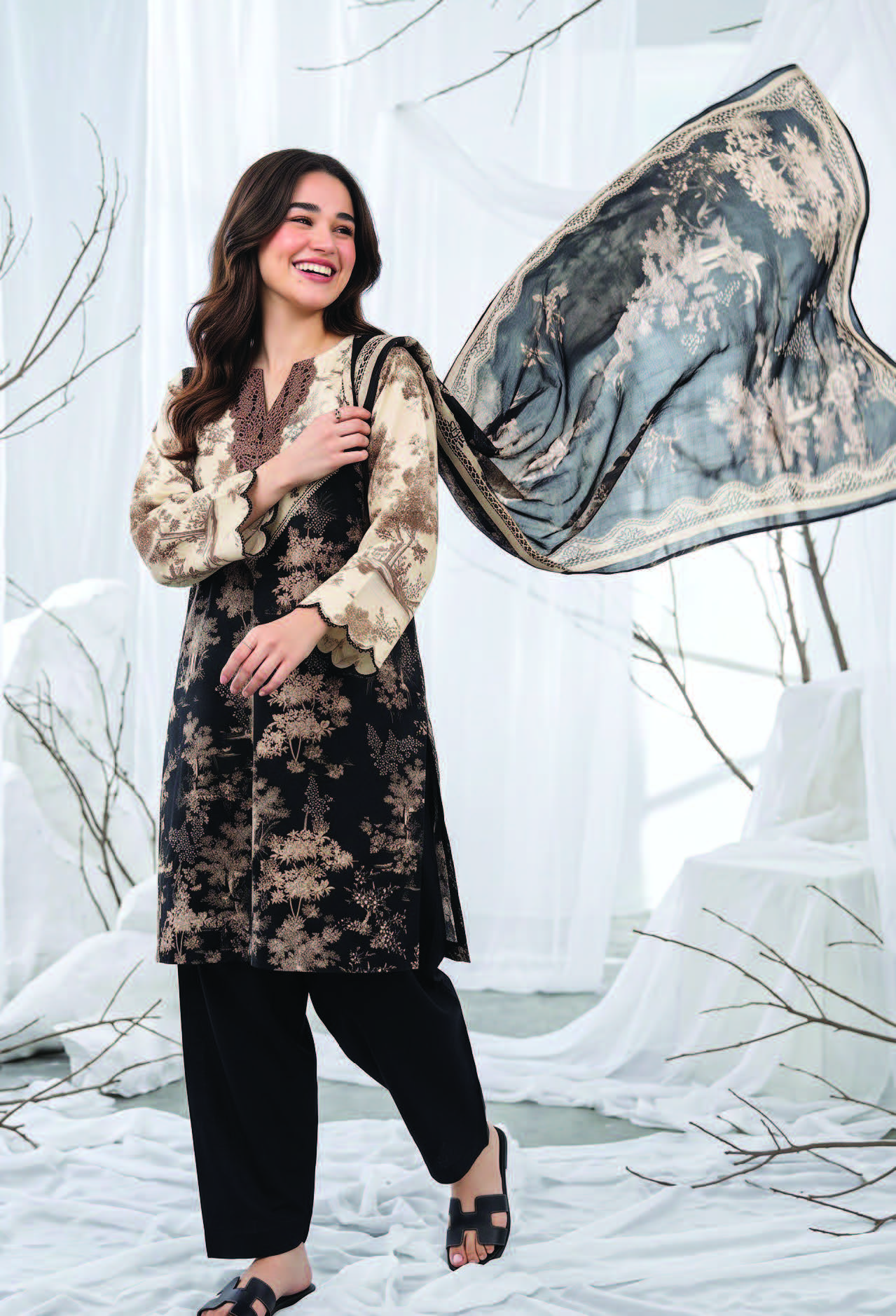 Salina Khaddar Vol 2 — Article 10 view 5
